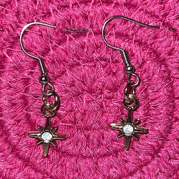 Handmade Star Earrings - Picture 2 of 3
